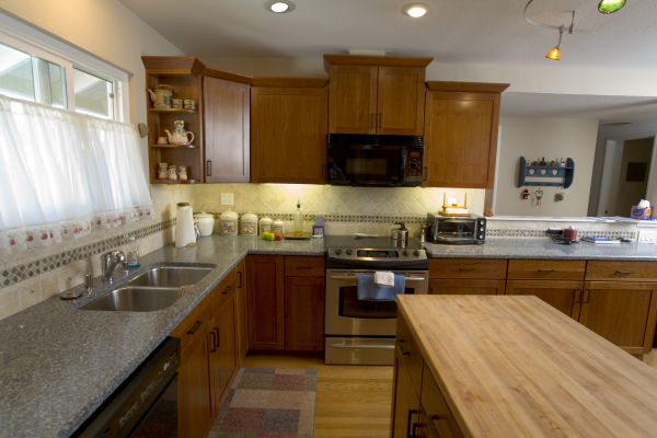 Cherry Cabinet Remodeling in Longmont