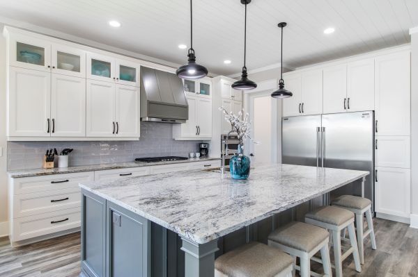 Modern Kitchen Remodeling in Longmont